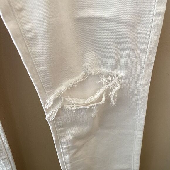 Rollas Layla White Jeans Original High Rise Straight Size 26 Distressed Knee NWT - Picture 12 of 12